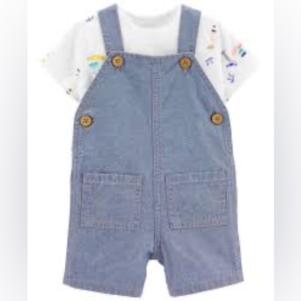 Carter’s tee Shortalls set